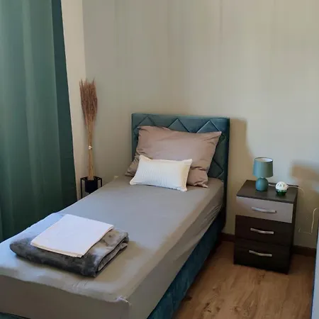 Apartment Modern